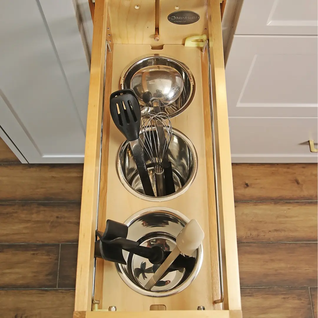 Kitchen cabinetry by Heirlooms Custom Cabinetry