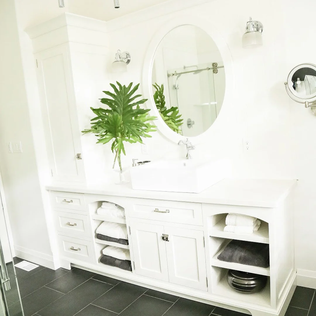 Open Shelving Vanity - Image 2