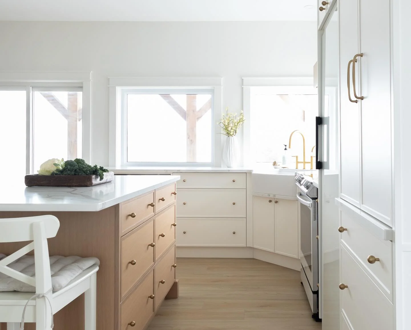Oak Island Kitchen - Image 2