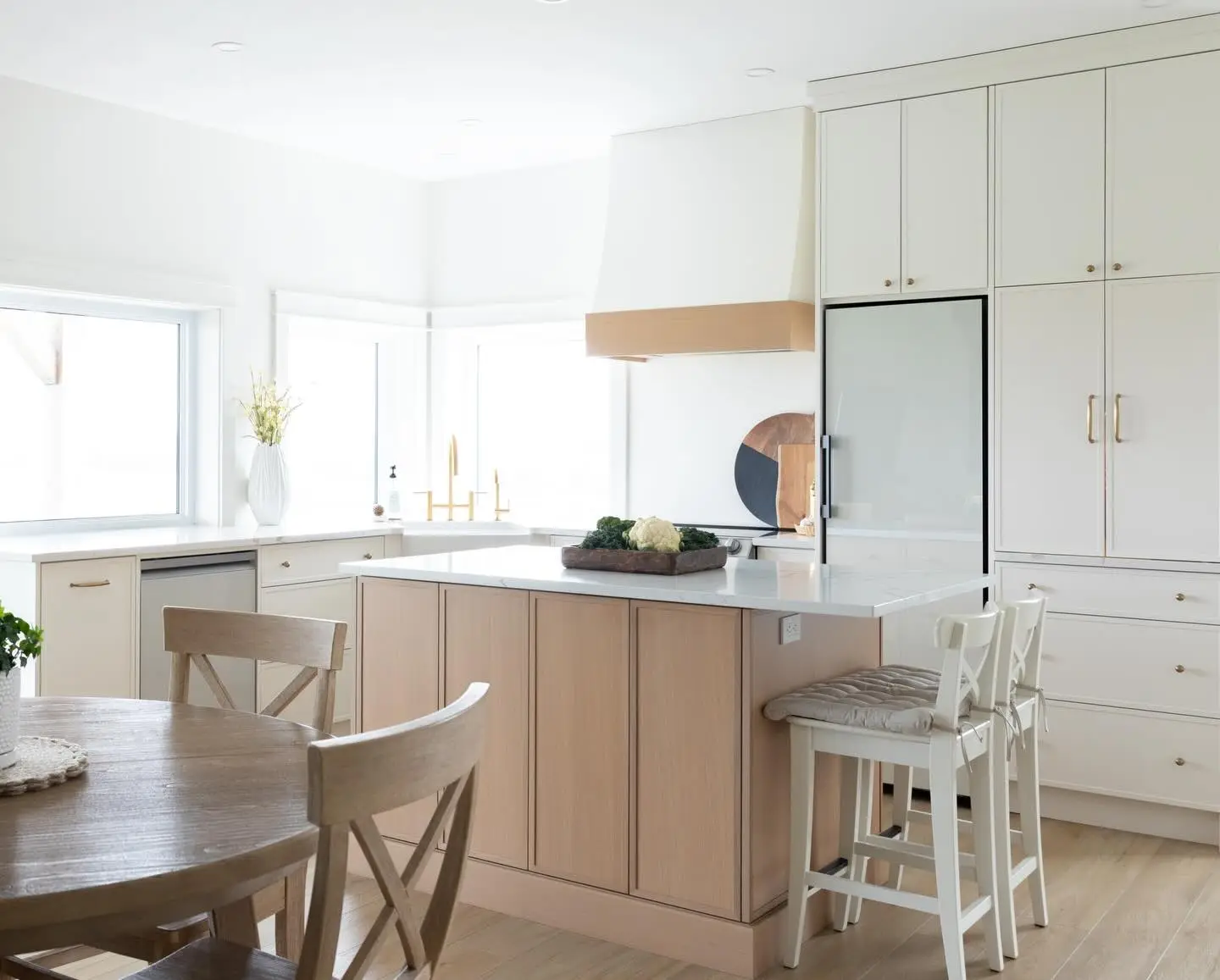 Oak Island Kitchen - Image 3