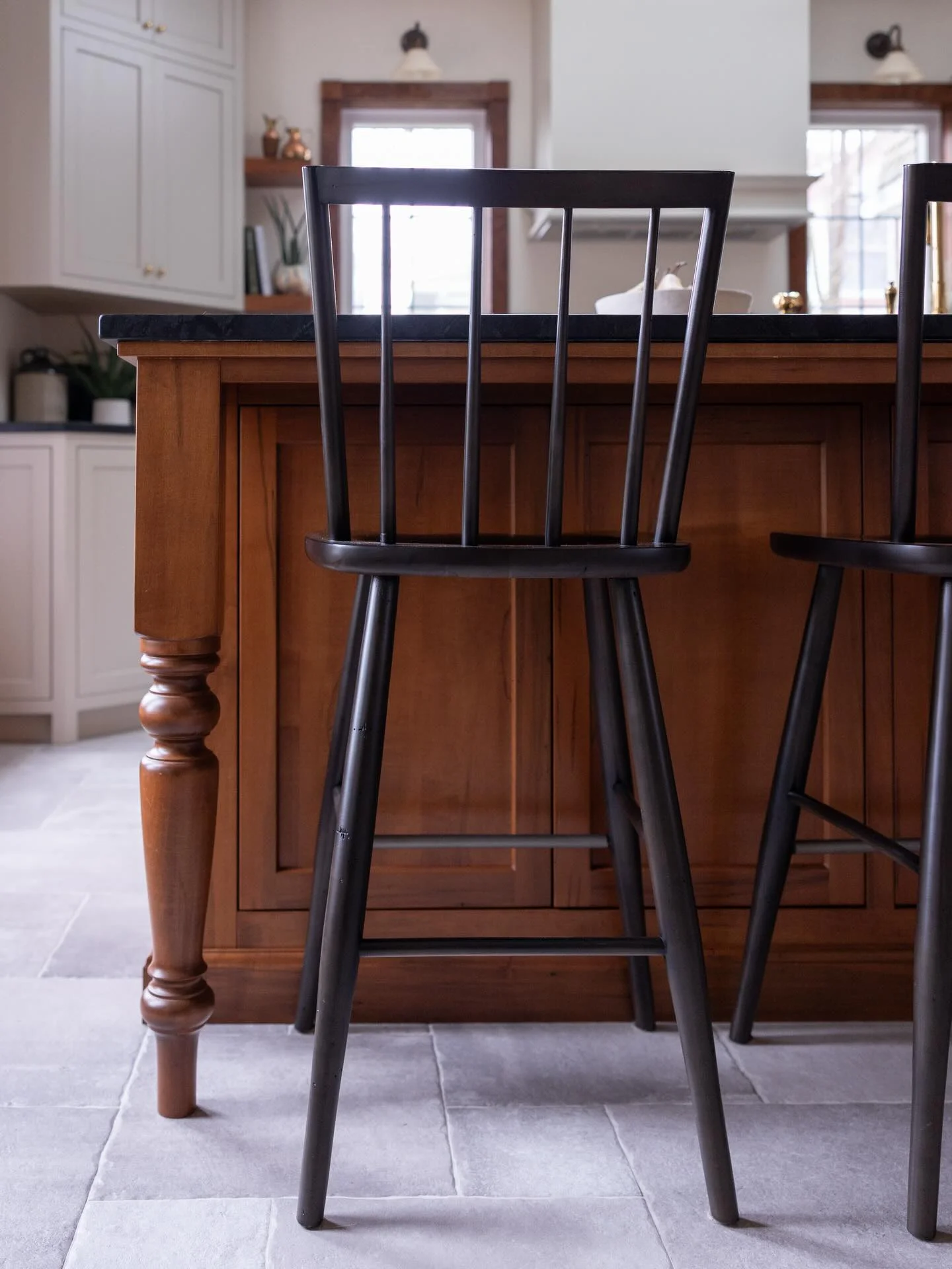Modern Kitchen - Image 7