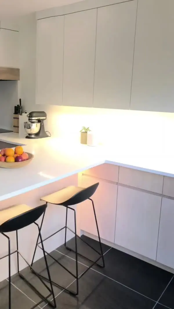 Kitchen with island and peninsula video by Heirlooms Custom Cabinetry
