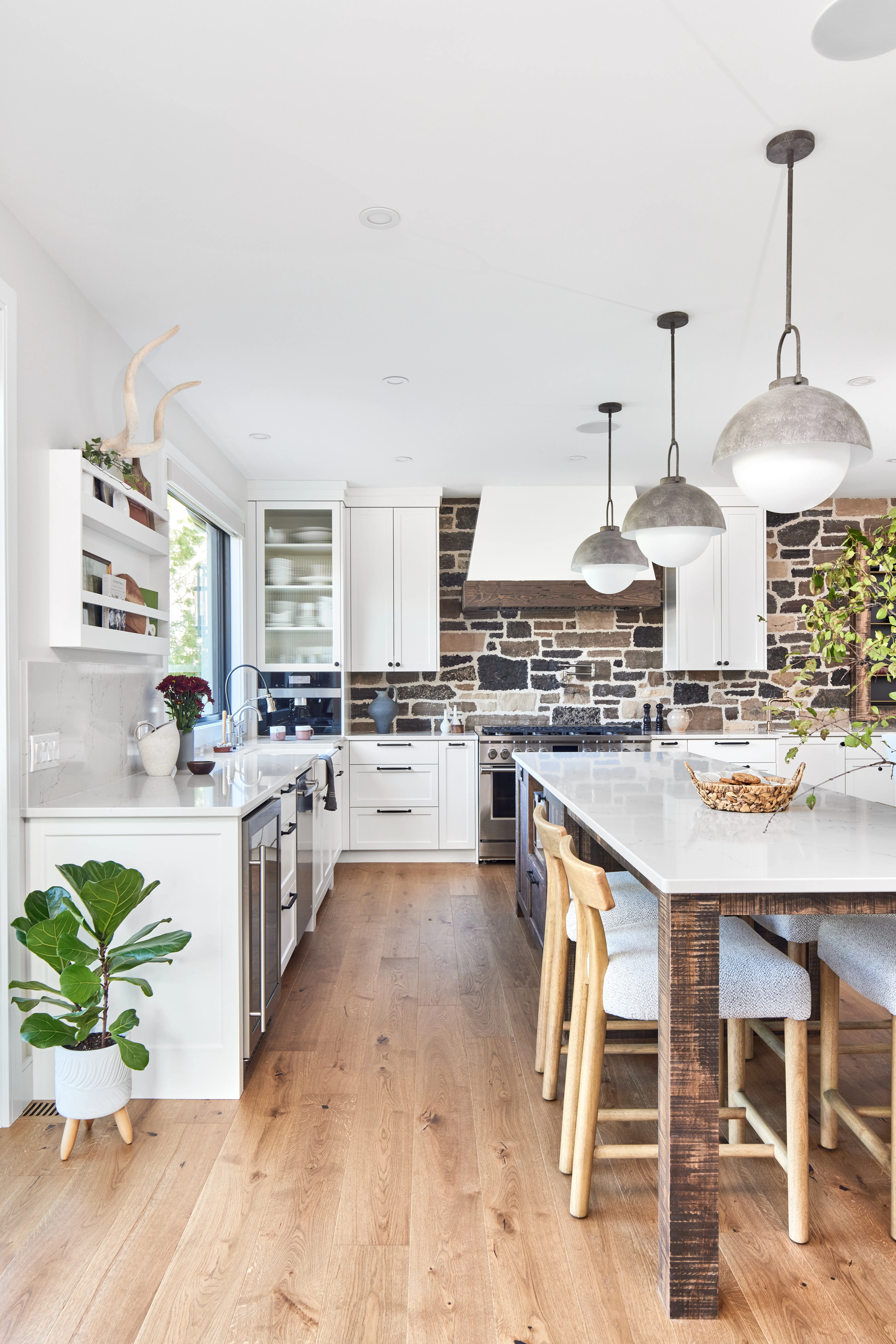 Hill Street Residence - Kitchen - Image 1