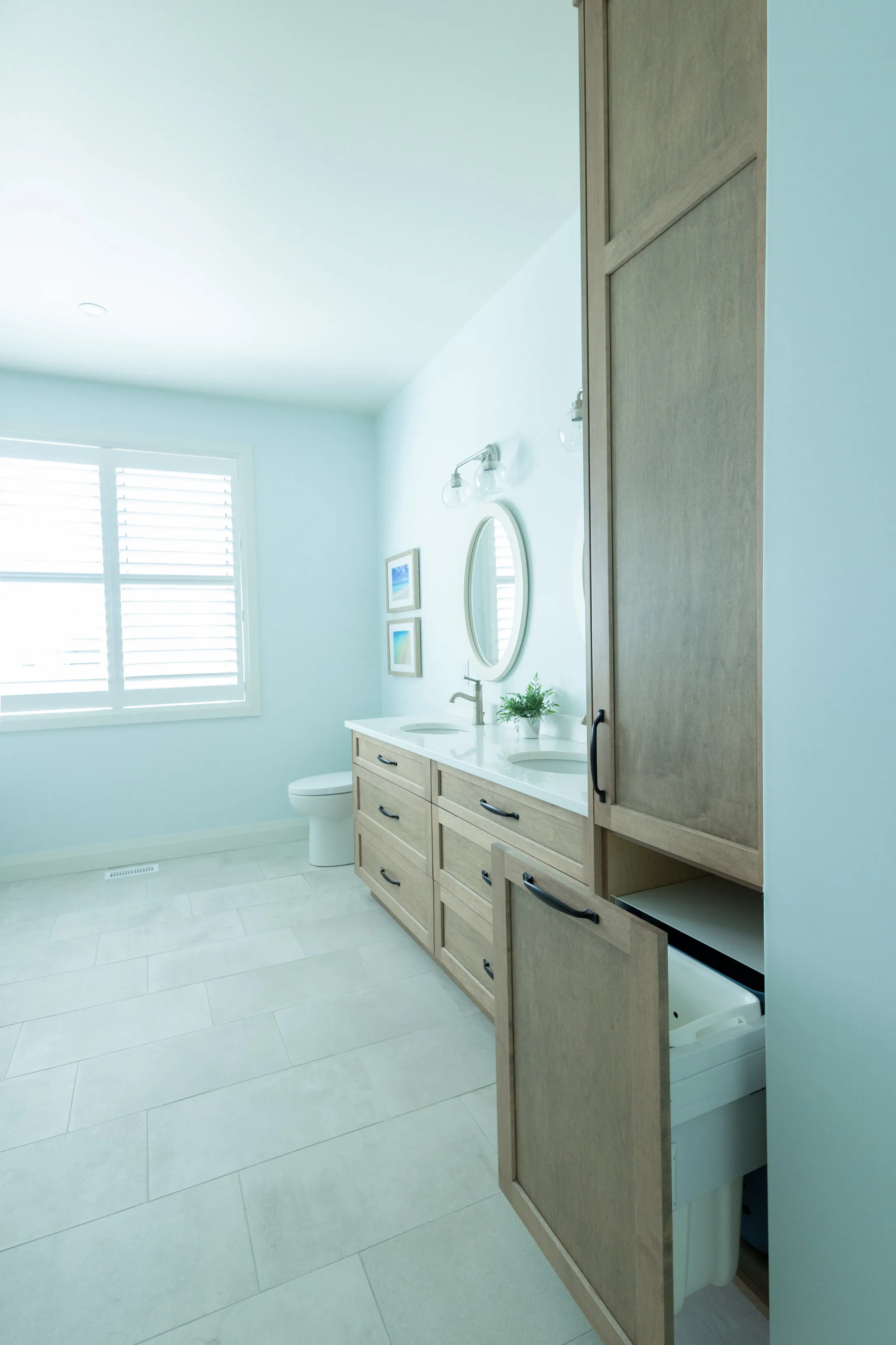 Bathroom & Vanities - Image 3