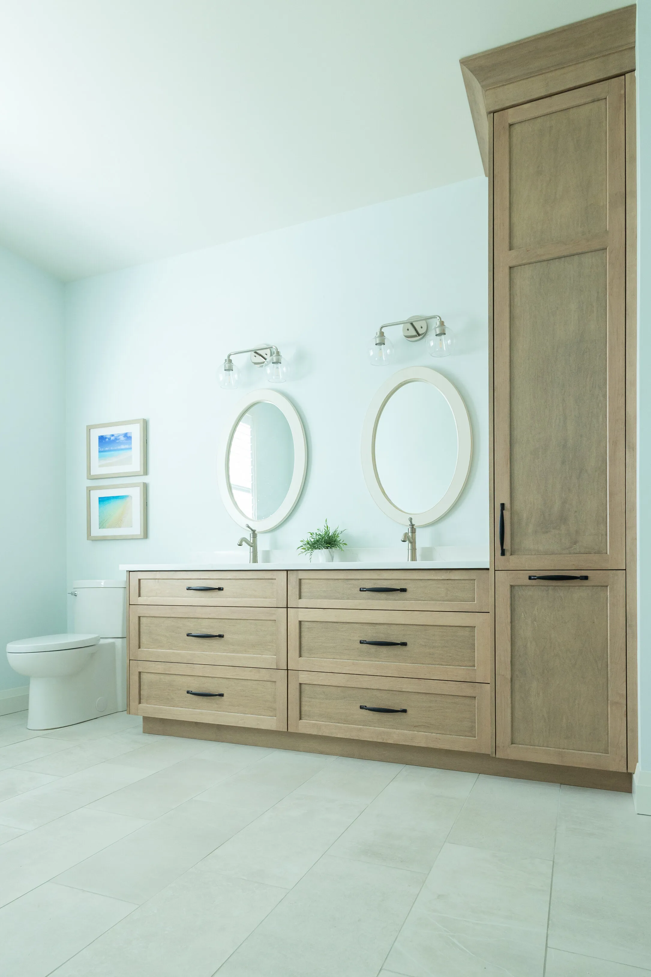 Bathroom & Vanities - Image 7