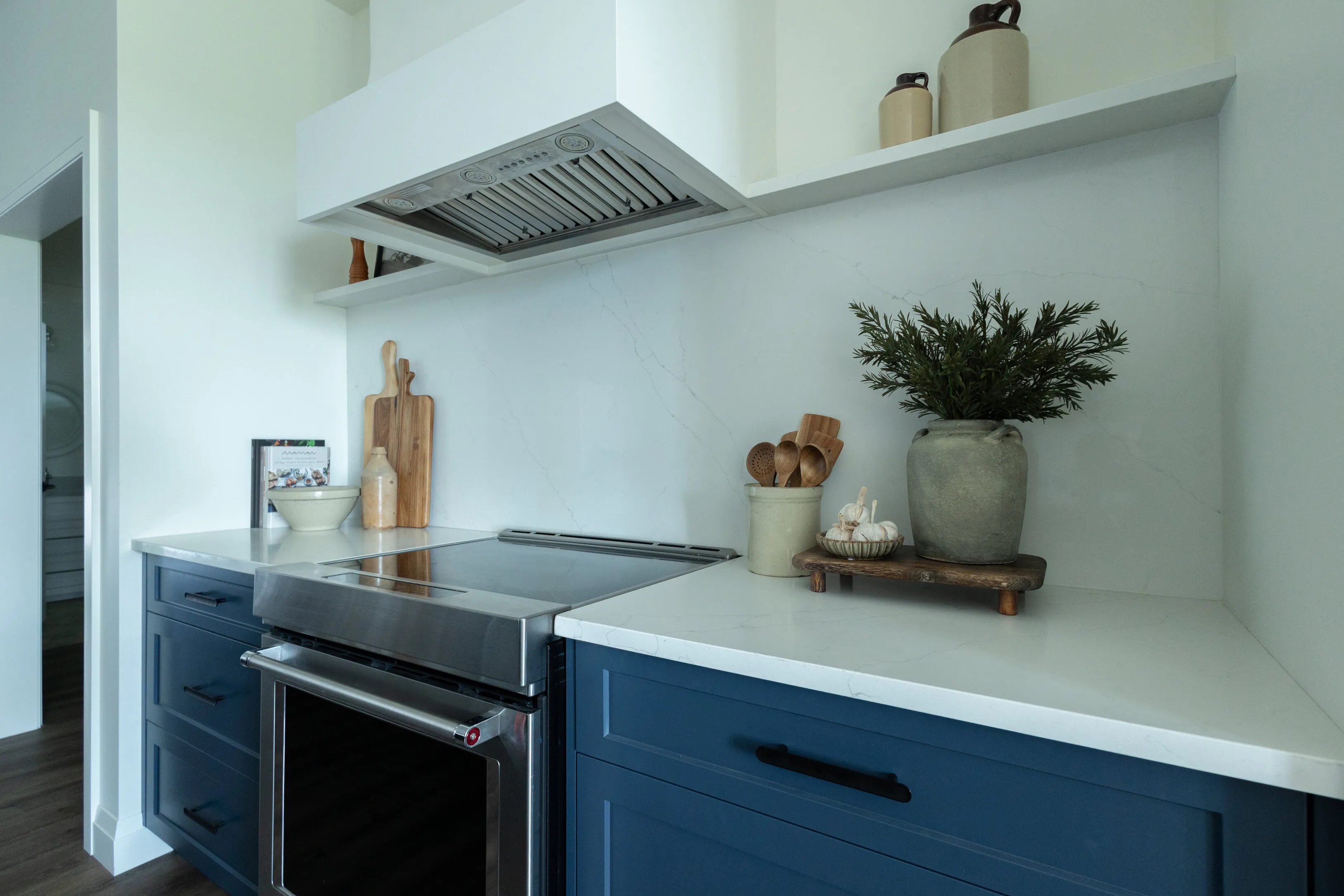 Alder Street Residence - Kitchen - Image 18