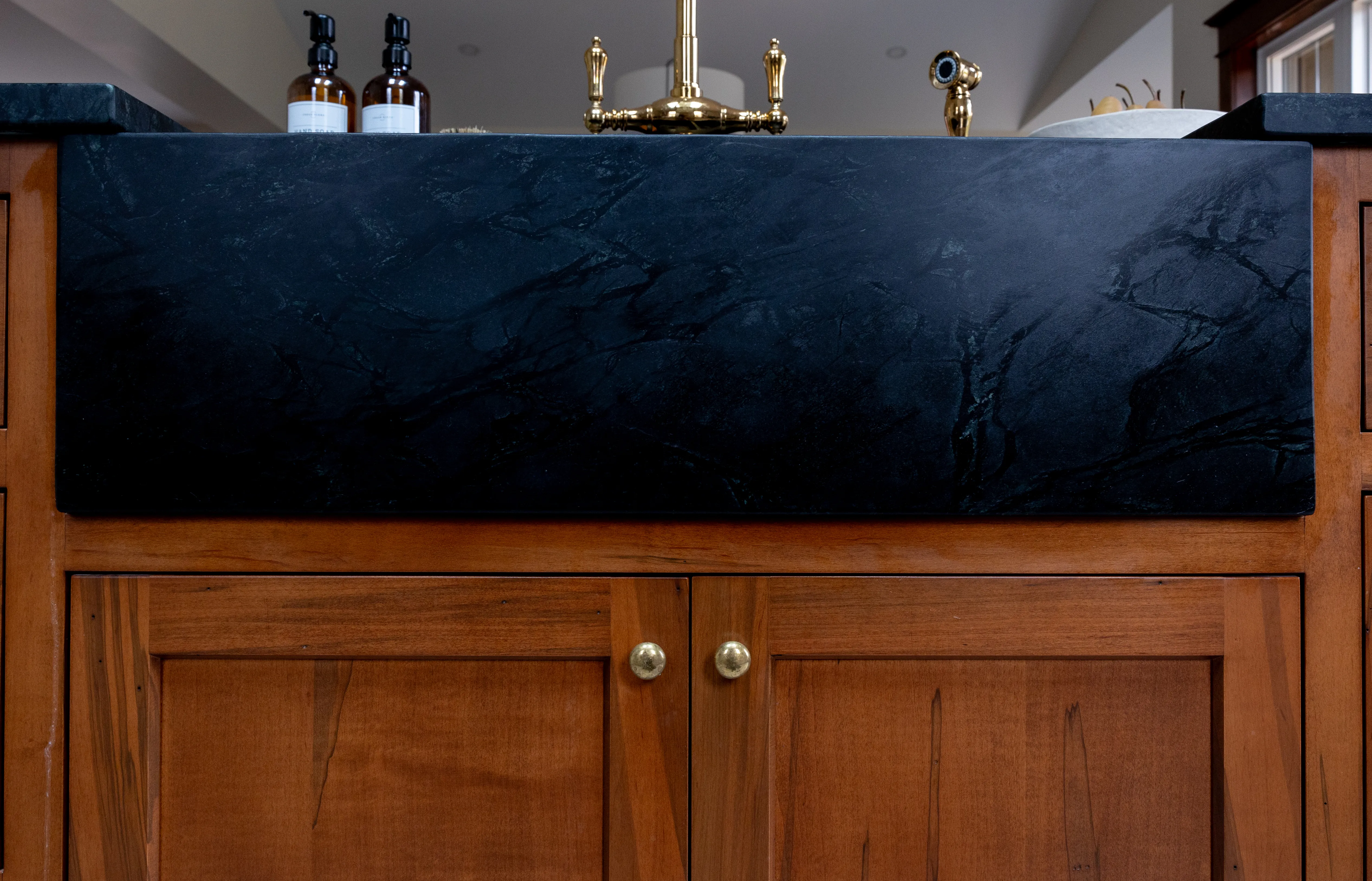 Binning Residence - Kitchen - Image 7