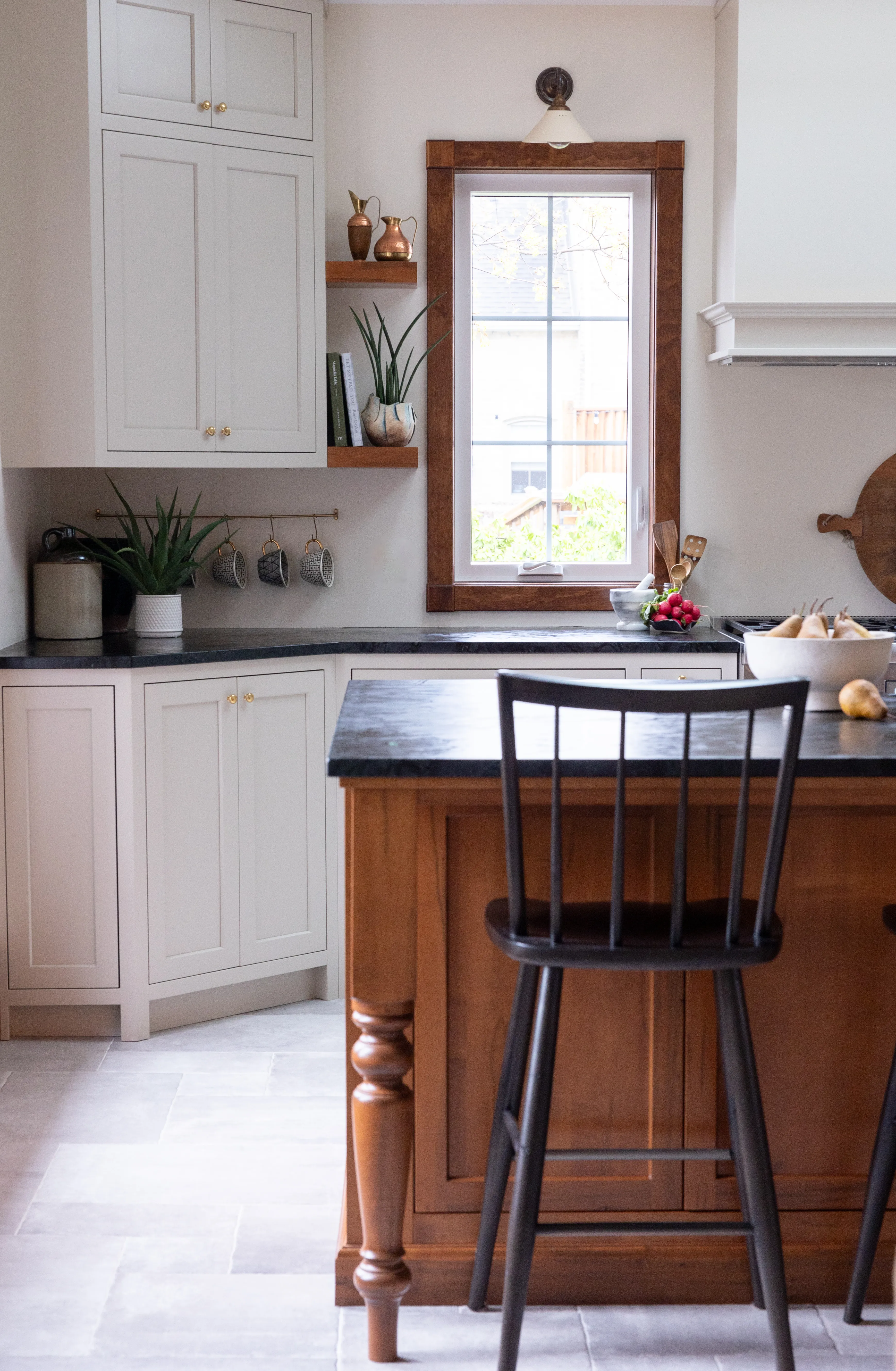 Binning Residence - Kitchen - Image 11