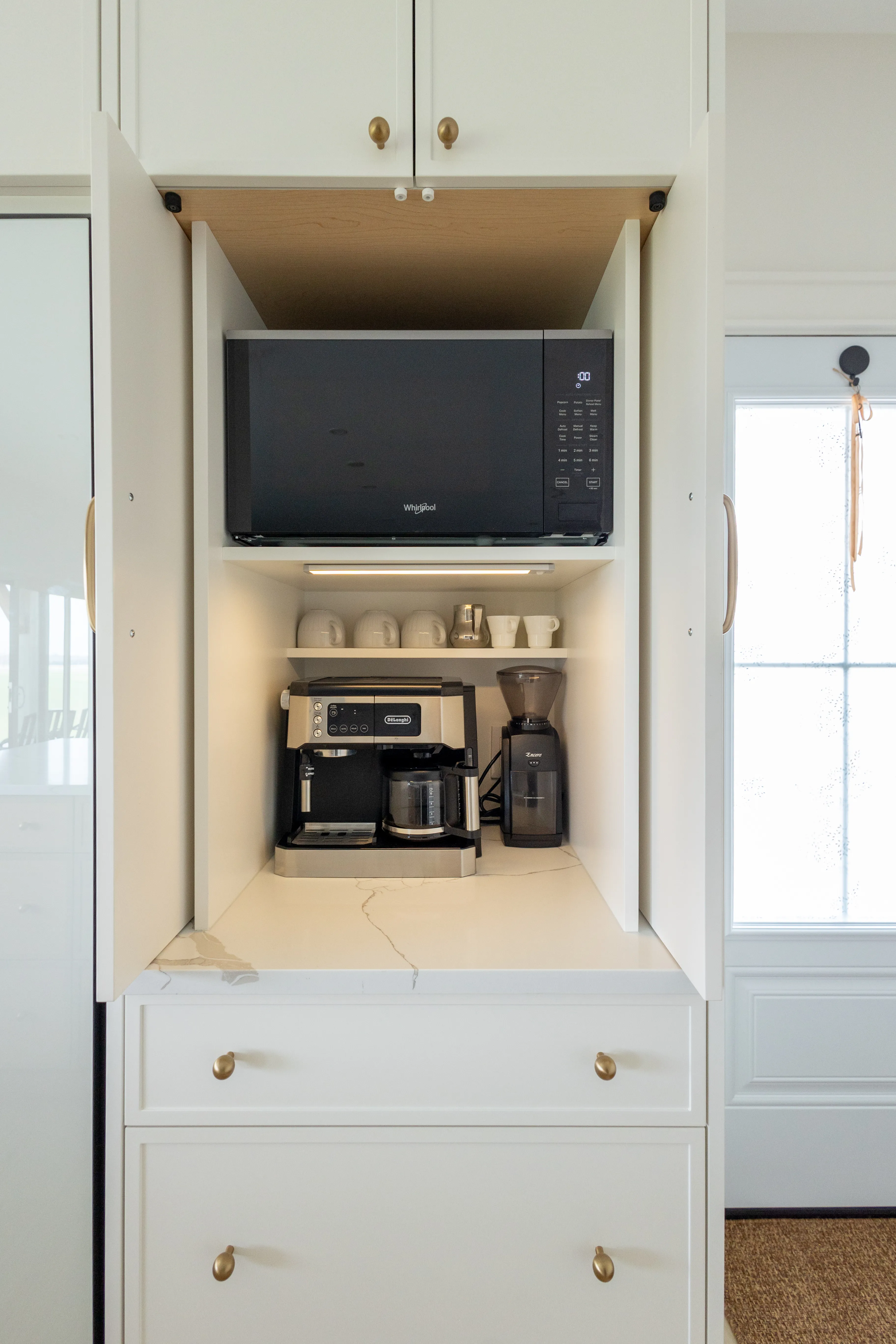 Feagan Residence - Kitchen - Image 15