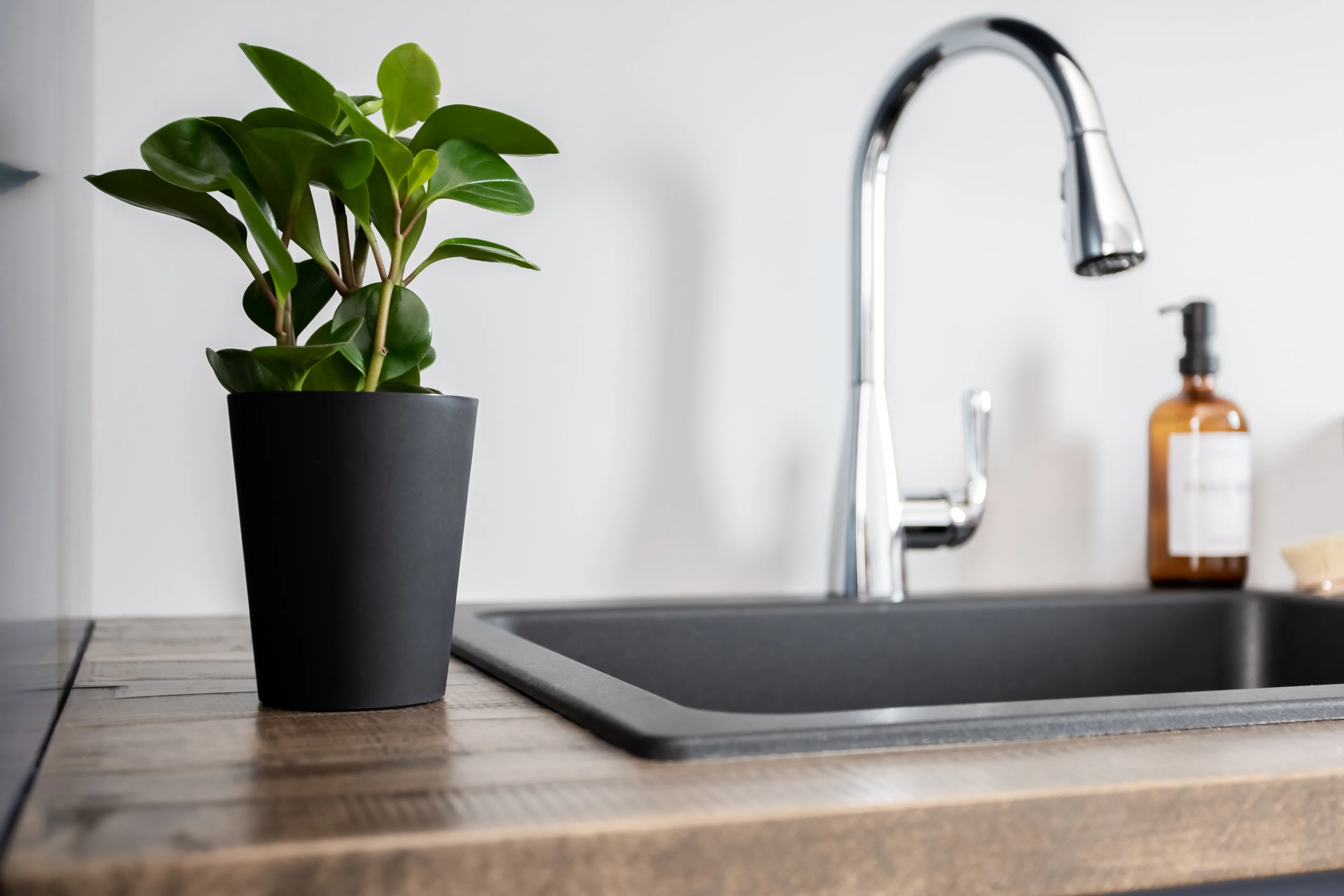 Laundry Rooms - Image 10