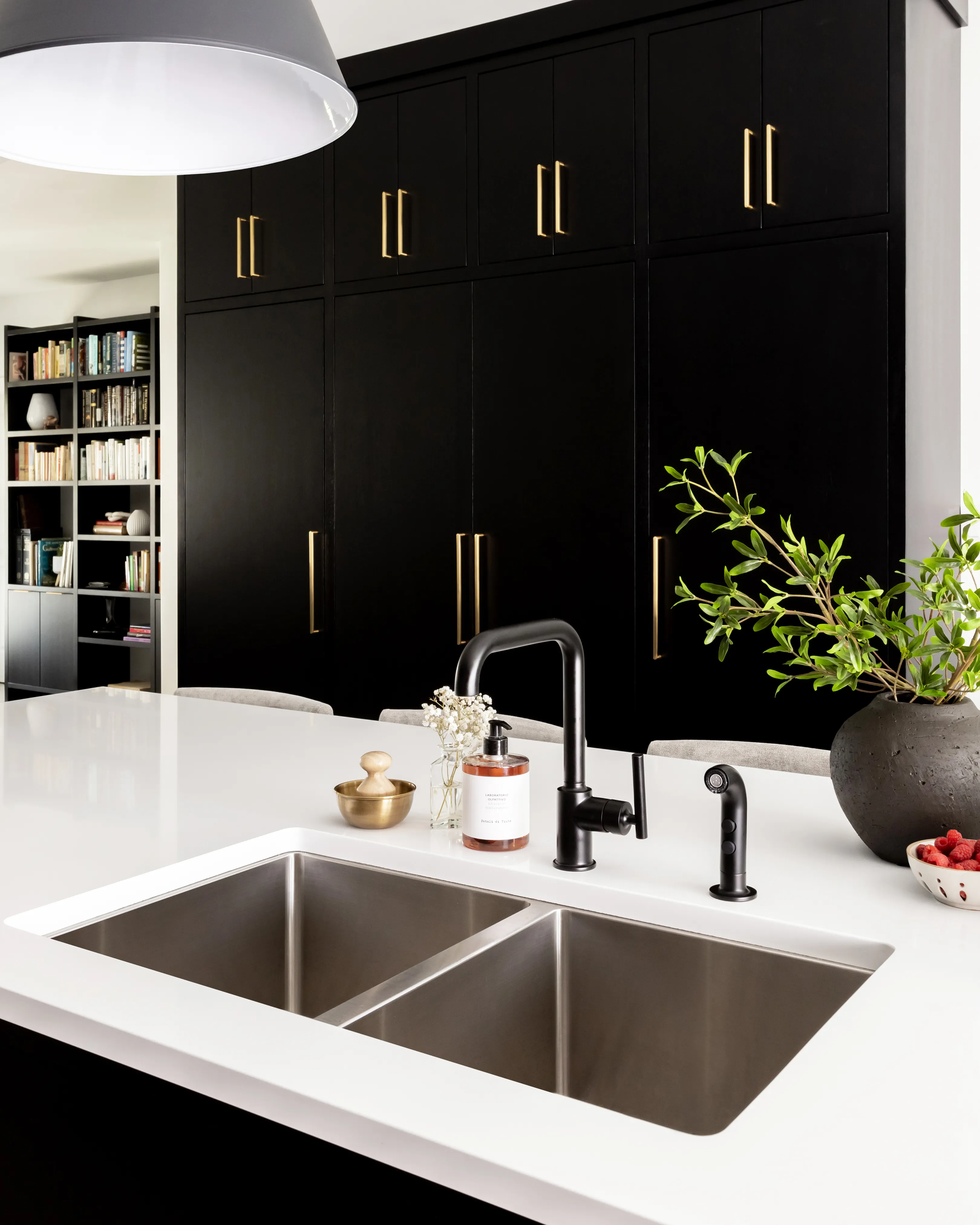 Rauket Residence - Kitchen - Image 27